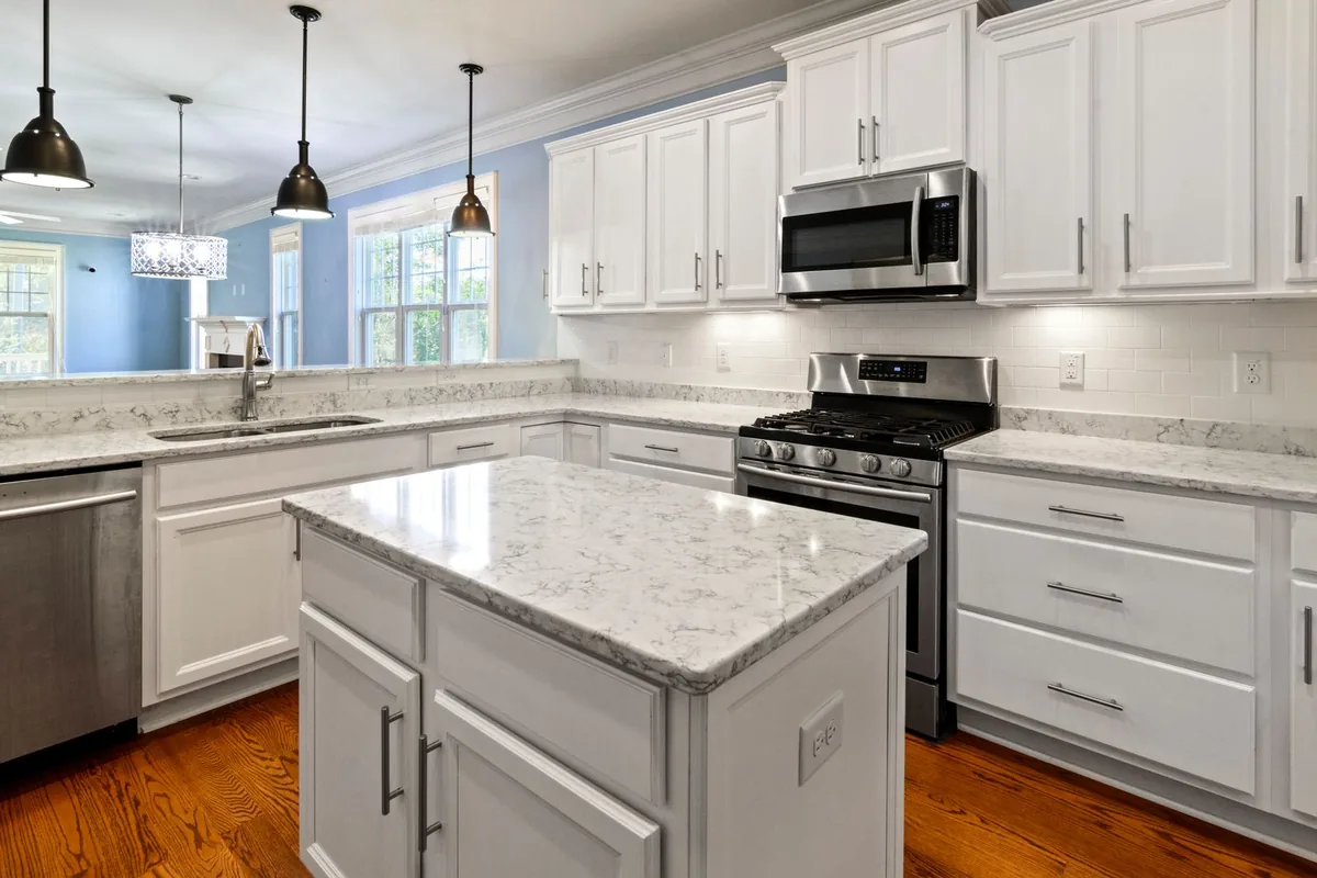 Filth & Squalor Cleanup in Flowery Branch, GA